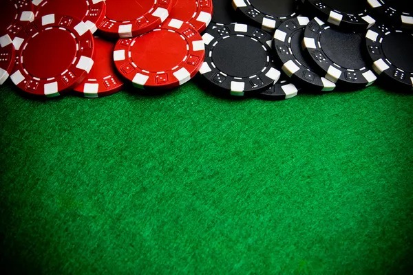 Slot game interface showing tournament bracket